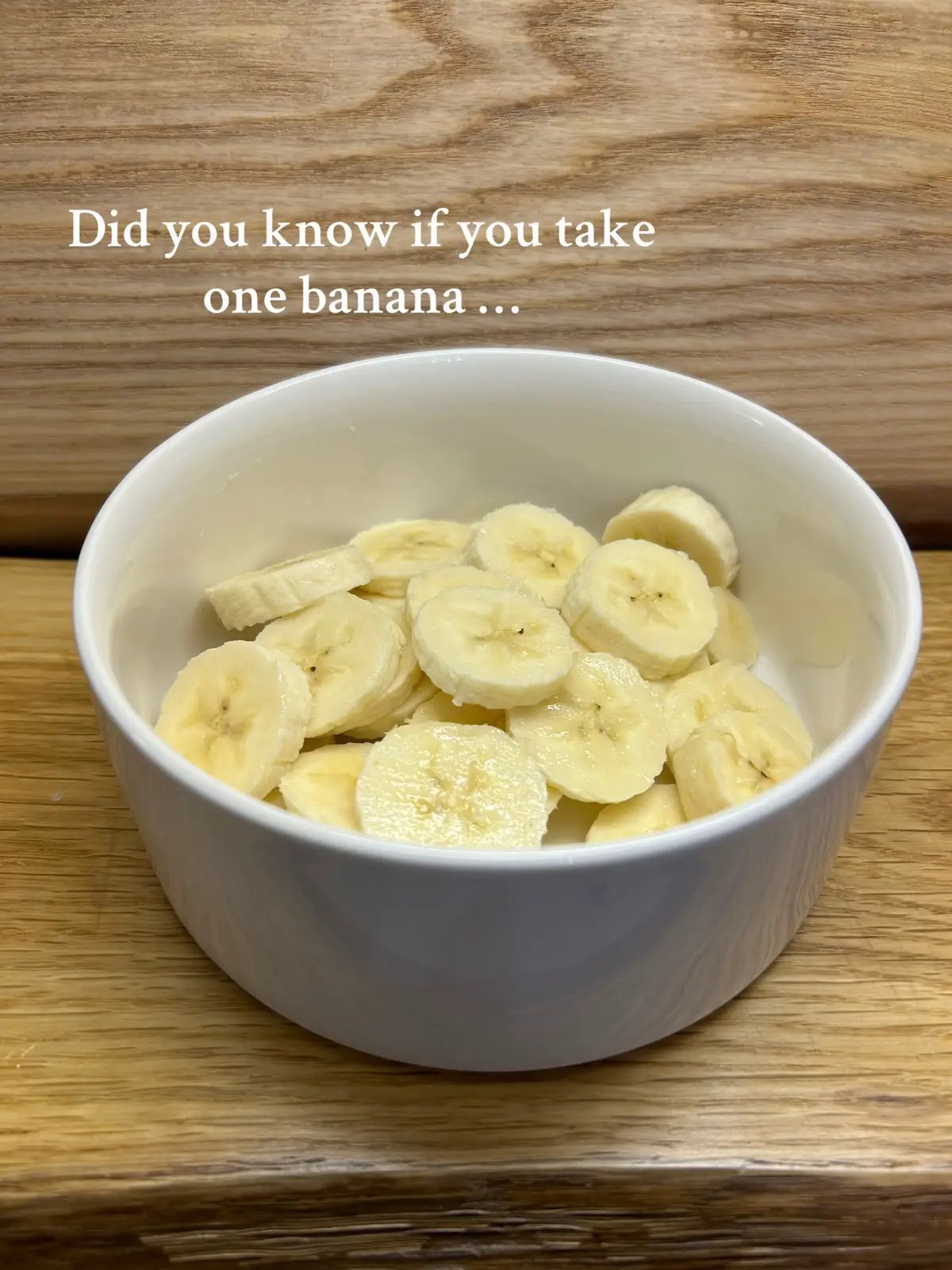 The easiest way to start your day packed with protein without using protein powder! These are an absolute must try for breakfast 🥰🥞 #proteinpancakes #greekyogurt #bananapancakes #healthy 